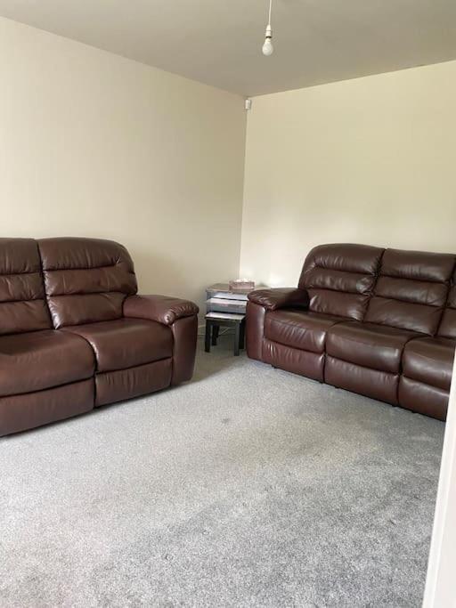 4-Room Detached Furnished Home With Parking 레스터 외부 사진